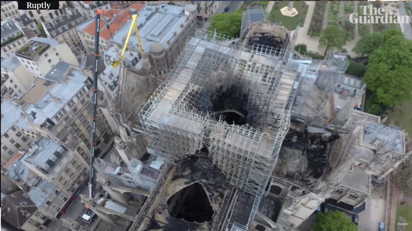 Még mindig mérgező a levegő a Notre-Dame körül