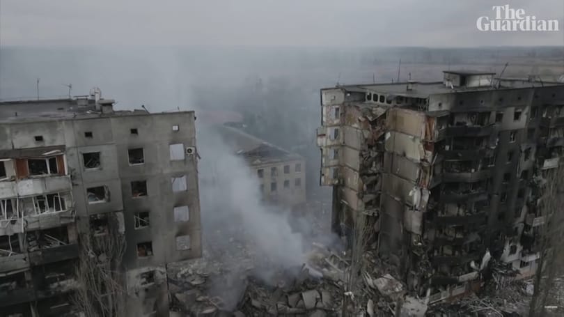 Elképesztő drónvideó készült az orosz bombák okozta pusztításról