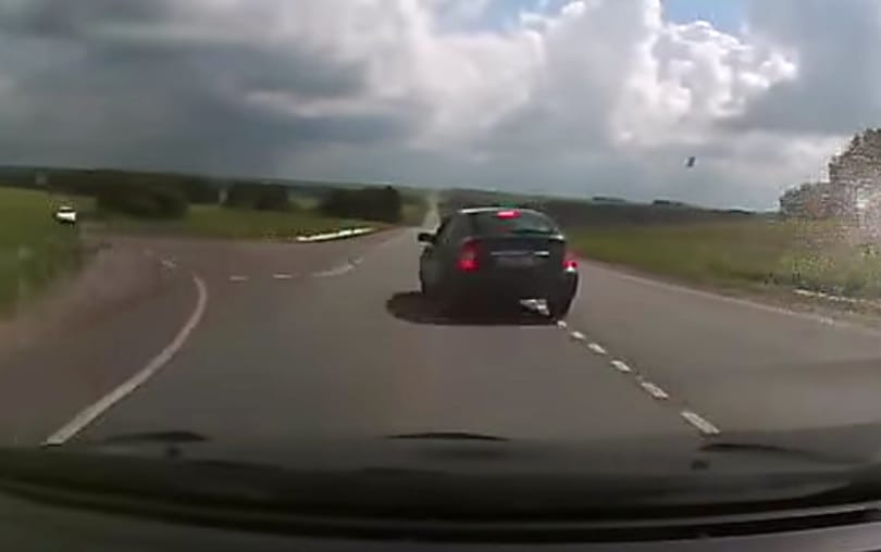 Sok sérült, lezárták a 4-es főutat