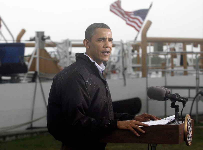 Obama védekezésre kényszerült az olajfolt miatt