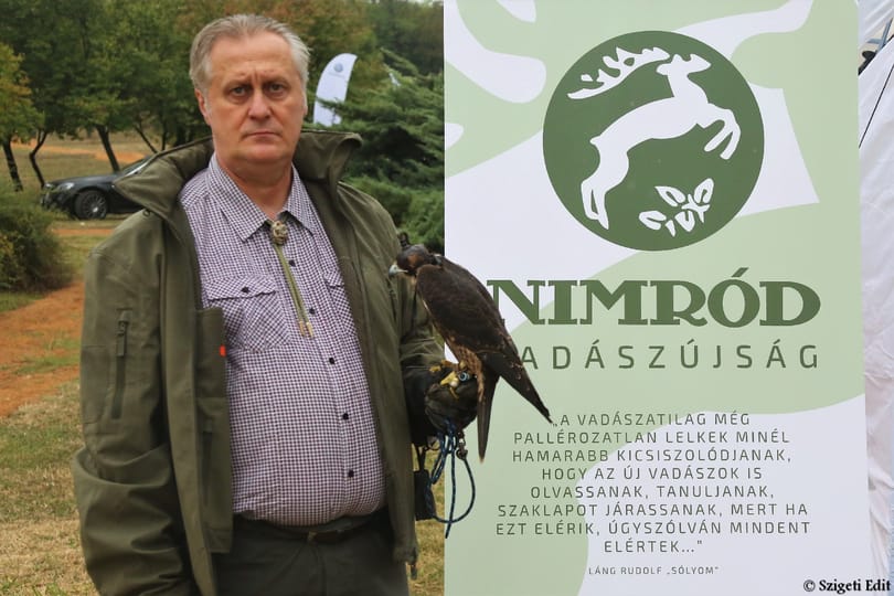 Zsidózás és niggerezés miatt mondatnák le a vadászati világkiállítás szervezőbizottságának tagját