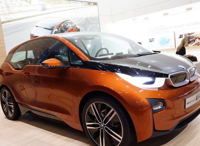 A BMW marad a két villanyautónál