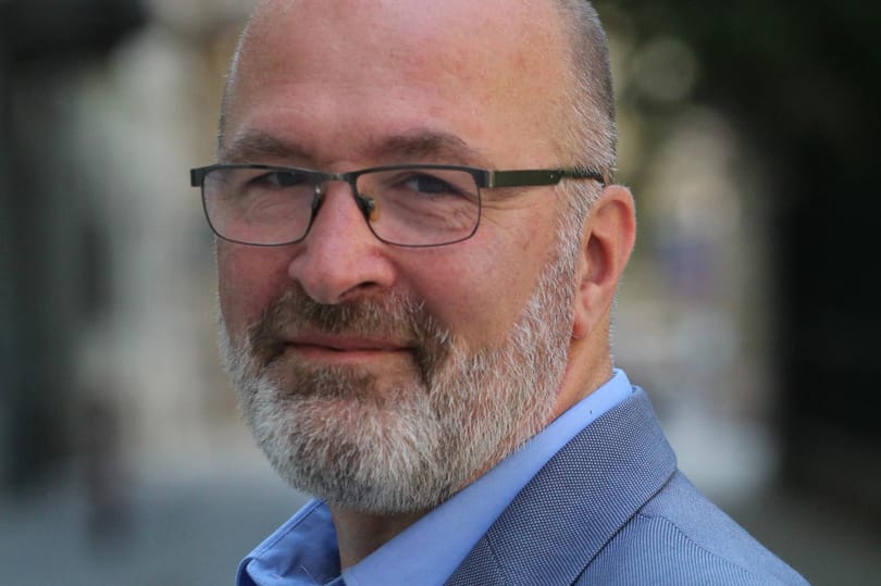 Az MSZP és a Momentum állítja a legtöbb önkormányzati jelöltet Józsefvárosban
