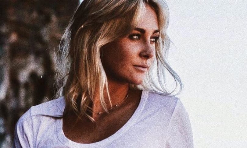 Akasztás okozta a 20 éves ausztrál blogger halálát
