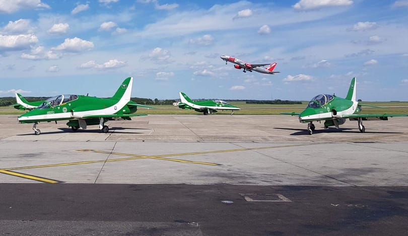 Szaúdi vadászgépek parkoltak be Ferihegyre – fotók