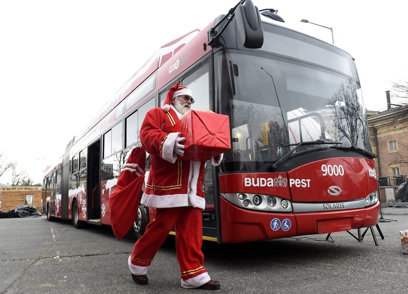 Fotók: Újra jár a Mikulástroli Budapesten