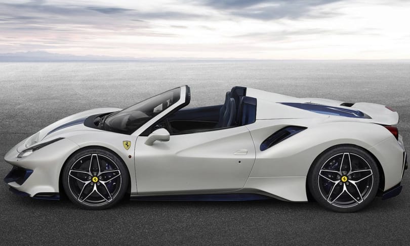 Meglepetés: itt a nyitható tetejű Ferrari 488 Pista