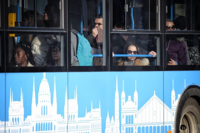 16 fertőzött van Magyarországon, kiürítették a UPC székházát is – a koronavírusról percről percre
