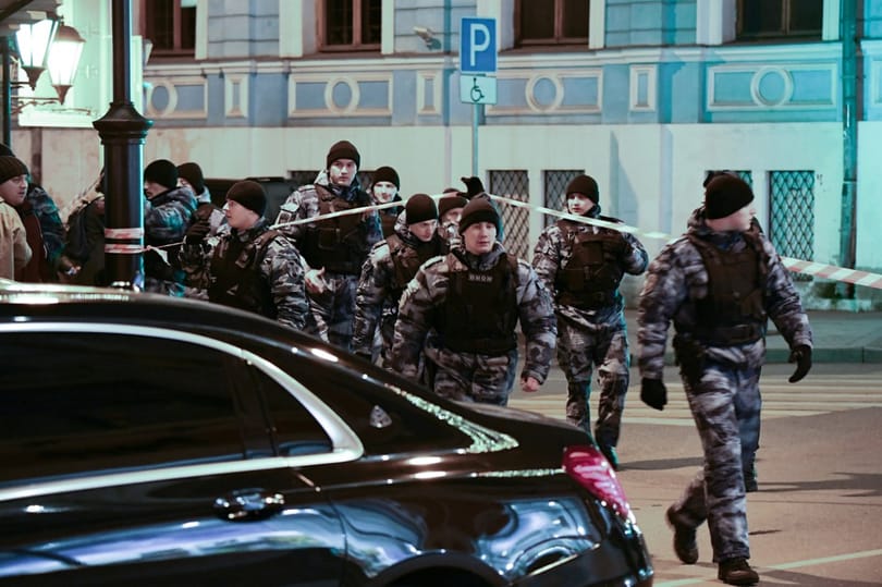 Megnevezték az FSZB-székházánál lelőtt támadót