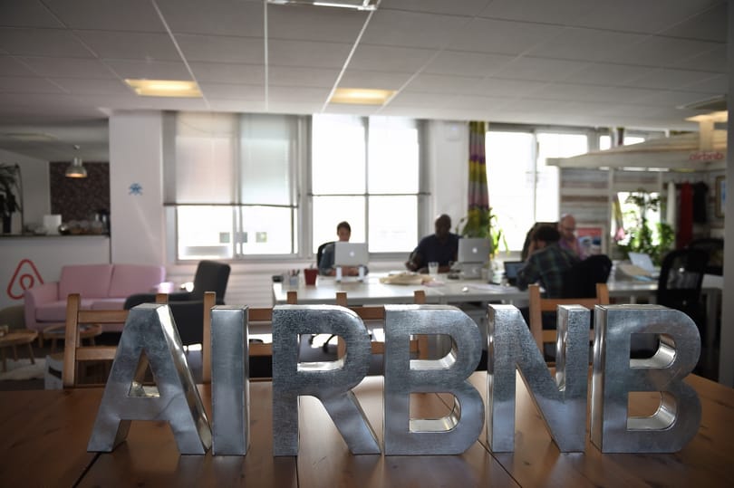 Az Airbnb bevezeti a panaszfunkciót a szomszédoknak