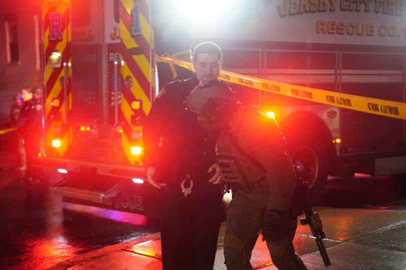 Antiszemita és rendőrgyalázó írásokat posztolt az egyik New Jersey-i lövöldöző