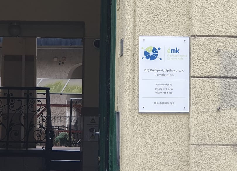 10 milliárd felett az állami élelmiszermentés költségei, érdemi eredmény nincs, de Tiborcznak már jutott falat