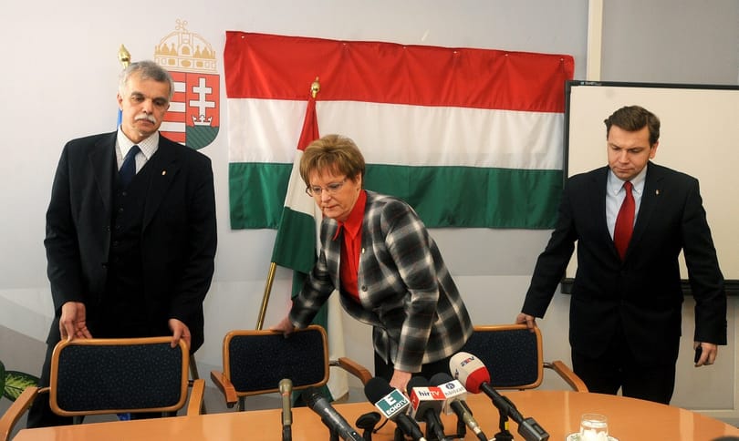 Tiltakoznak a szülők a felsőoktatási 