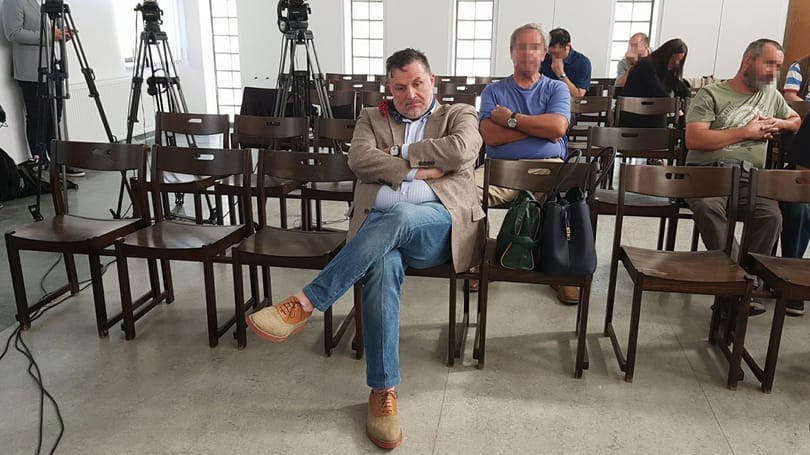 Galambos Lajos már szégyelli, hogy tűzoltóautót is vett magának