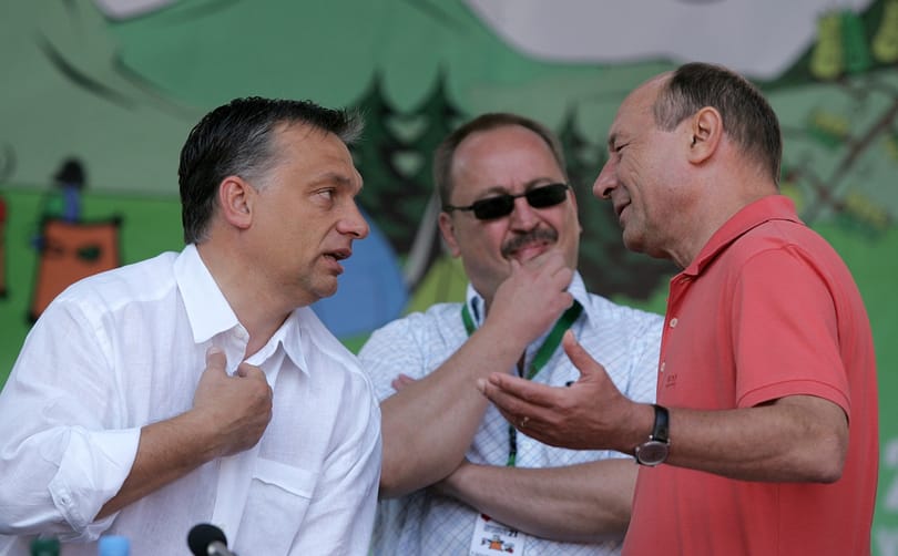 Orbán kétszer mentette meg a bukástól, Basescu most mégis cserbenhagyta