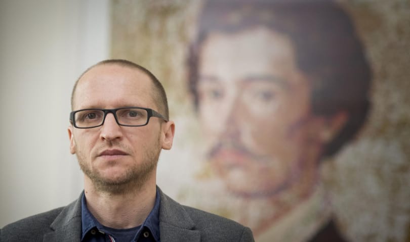 Visszavonja gázkamrázós írását Demeter Szilárd