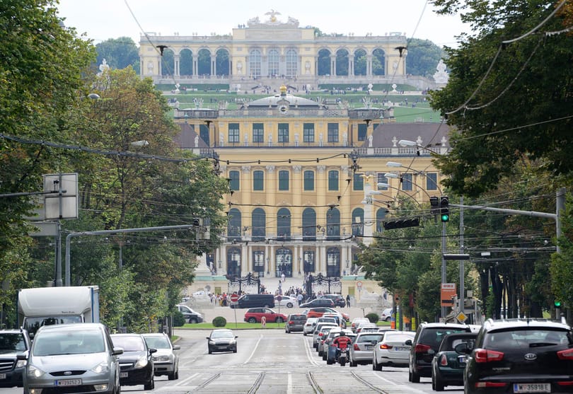 Már Ausztria versenyképességét veszélyezteti a kilövő rezsi