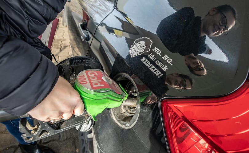 Tovább egyszerűsödhet a tankolás – vagy épp a kocsi feltöltése. Elmondjuk, hogyan