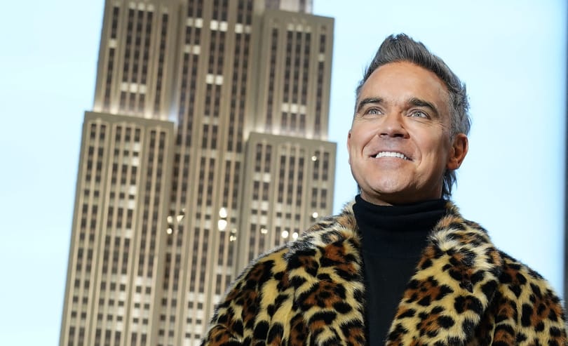Szorong és pánikol Robbie Williams, amikor idegenek mennek oda hozzá fotót kérni