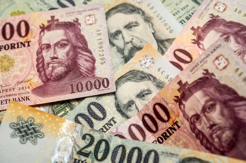27,9 millió forintra büntették a Sopron Bankot