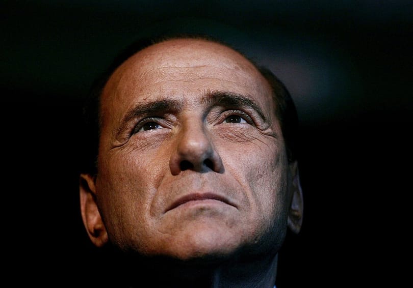 Berlusconi lemond