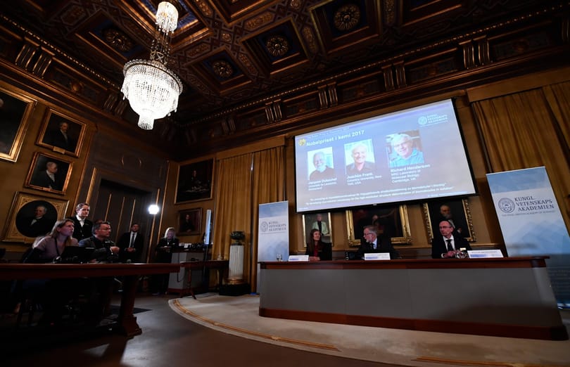 Kémiai Nobel-díj: a krio-elektronmikroszkópia megalkotóit díjazták