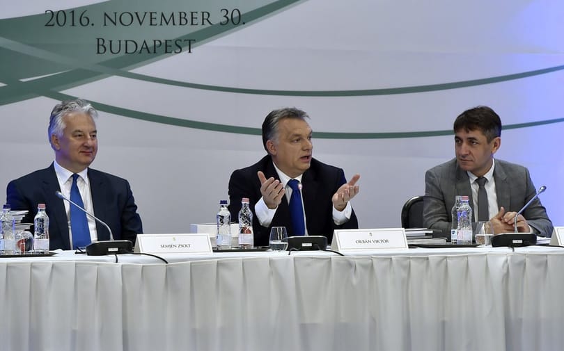 Államtitkár: A család egy férfi és egy nő kapcsolatán alapul, normális, hogy ezt meg akarjuk védeni