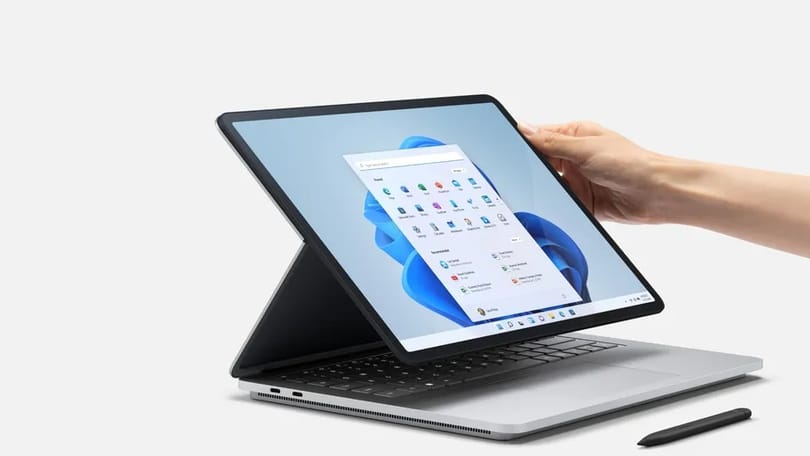 Laptop és táblagép egyben: itt a Microsoft bombaerős számítógépe, a Surface Laptop Studio