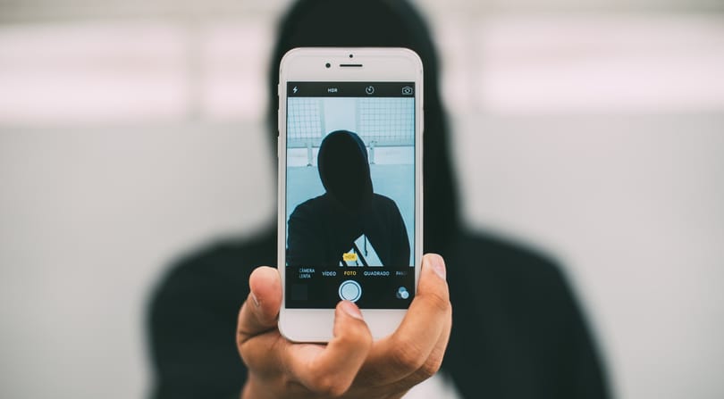 Riasztani fogja a szülőket az új iOS, ha a gyerek meztelen képet küld vagy fogad