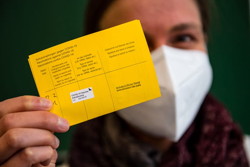 Az uniós államokon múlik majd, milyen feltételekkel engedik be azokat, akik kínai vagy orosz oltást kaptak