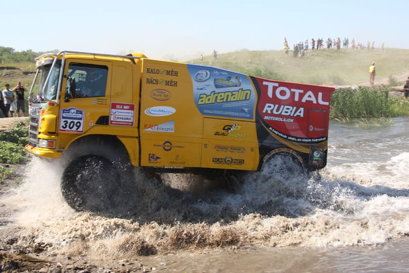 Magyar Scania, sorozatsztár és legendák az afrikai Dakar-futamon