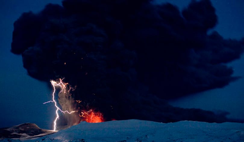 Az Eyjafjallajökull továbbra is aktív