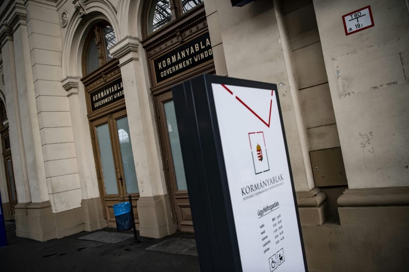 Gábor csak új személyit akart, de máris a rendőrségi fogdában találta magát