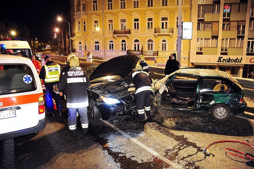 Baleset a Keletinél, hárman megsérültek - fotók