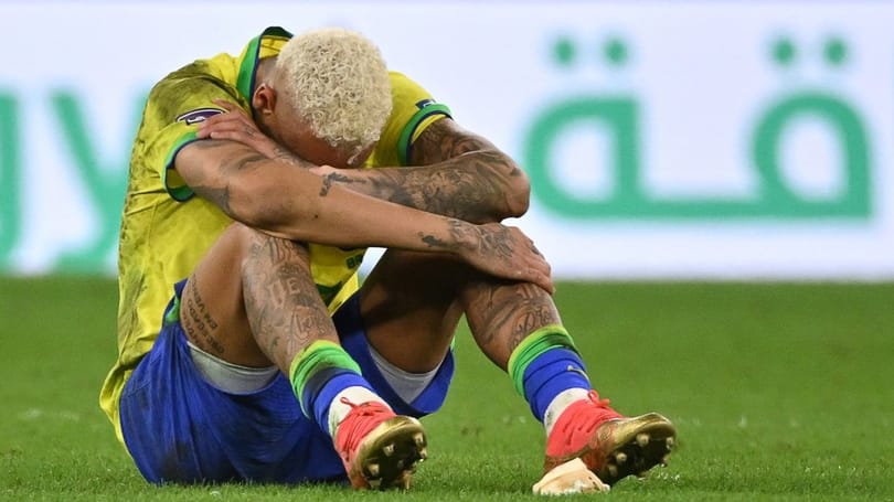 Dráma és egy emberi pillanat: Neymart vigasztalta Perisic fia a brazilok vesztes meccse után
