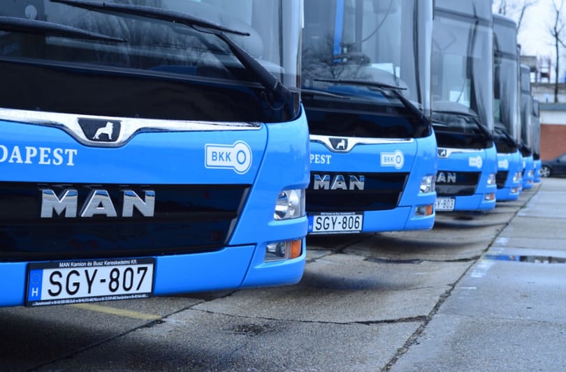 Gyakran 50 fokos hőségben kell dolgozniuk a buszsofőröknek Budapesten