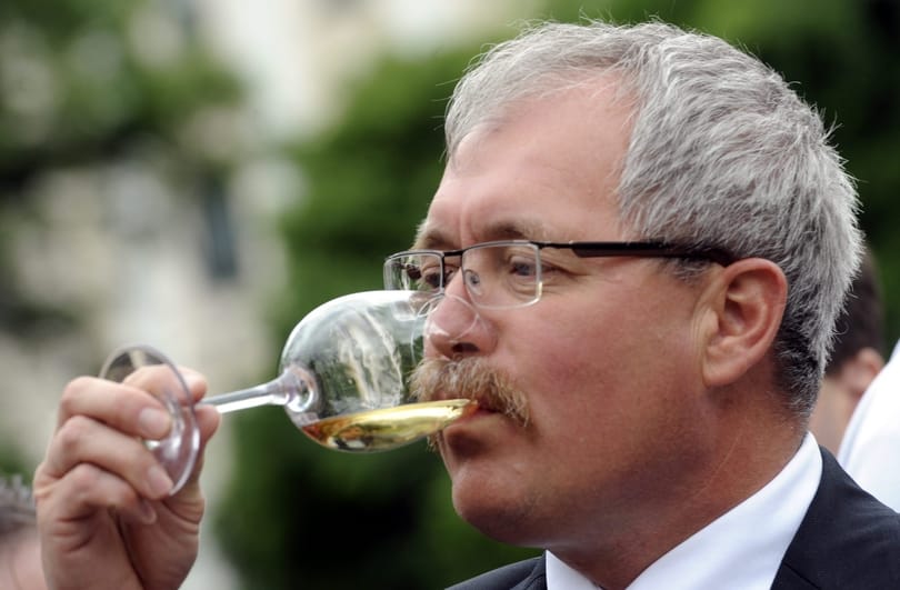 Nem akar a kormány leszakadni arról, hogy rosszabb élelmiszert kapunk