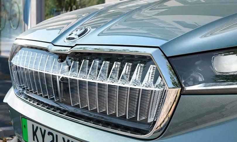 Magyarországon az első világító hűtőrácsos Skoda