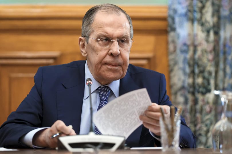 Lavrov nem megy Szerbiába, mert a szomszédos országok nem engedik át a gépét