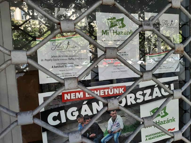 Elvették a Mi Hazánk józsefvárosi irodáját a cigányozós plakátok miatt