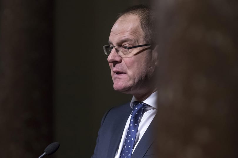 Navracsics: Szájer Józseffel nem változik meg a kapcsolatunk