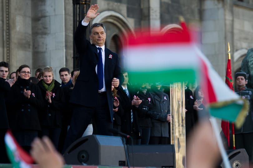 Népszerűek Orbán Viktor üzenetei és szexuális irányultsága