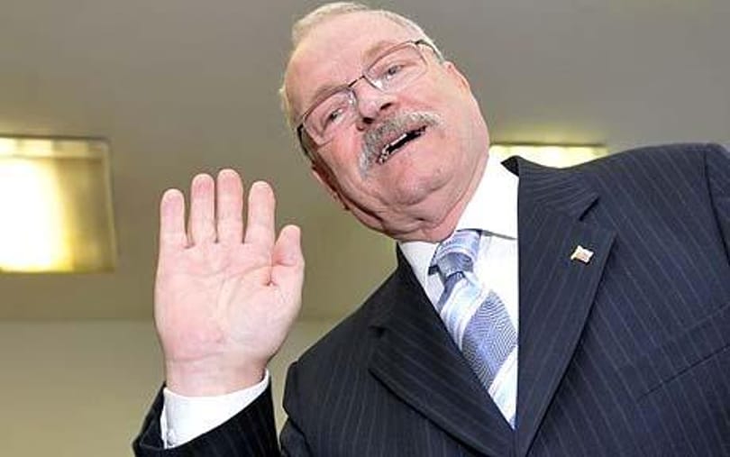 Szívesen beszélgetne Schmitt Pállal a szlovák elnök