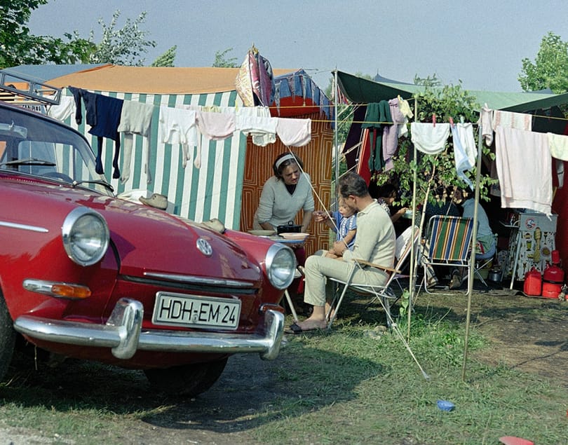 Operatív vakáció - így bénázott a Balatonnál a Stasi