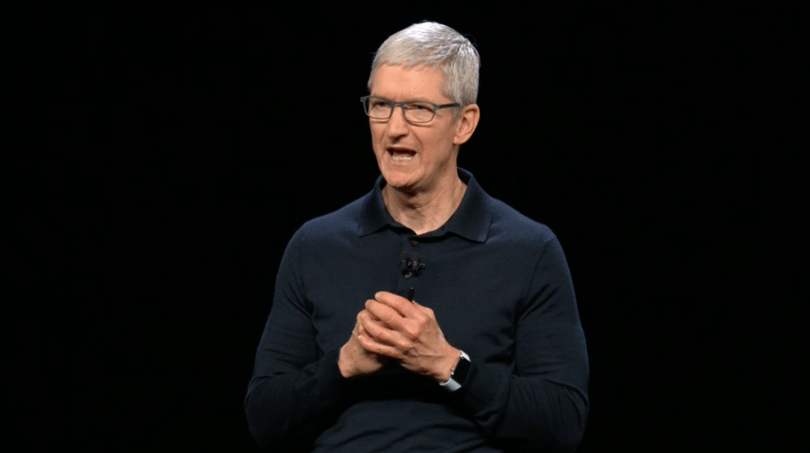 Tim Cook követeli: vonja vissza a Bloomberg a „kémkedő rizsszemekről” szóló cikket
