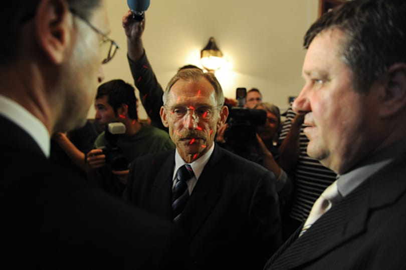 Jobbik: kinek a pártján áll a belügyminiszter?