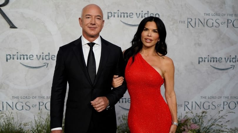 A velenceiek egy részének már most elege van a Bezos-esküvőből