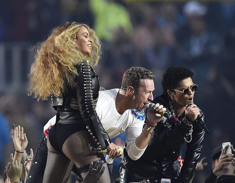 Videó: Beyoncé ellopta a show-t a Coldplay elől a Super Bowl szünetében