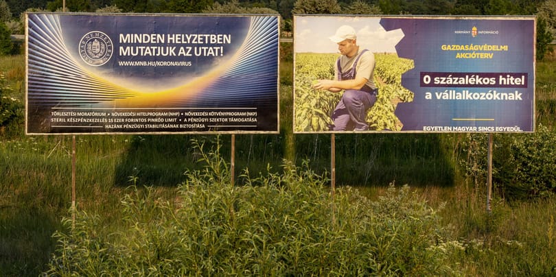 Izzasztó bírságokat hoztak a kamatemelések