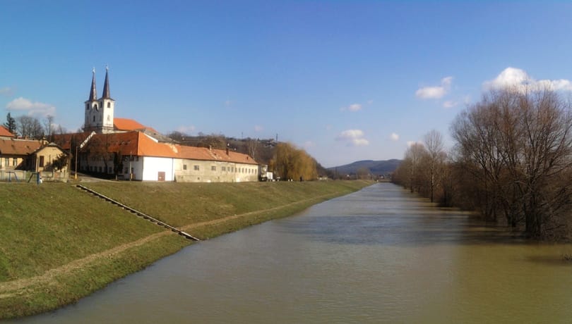 Átrajzolják a magyar-szlovák határt